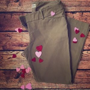 Ankle/ Cropped Pants